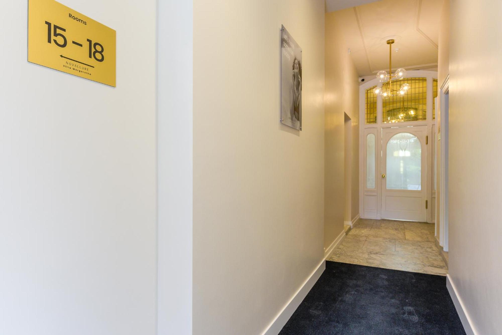 Novallure Villa Margaretha - Short Stay Apartments Rijswijk Eksteriør billede