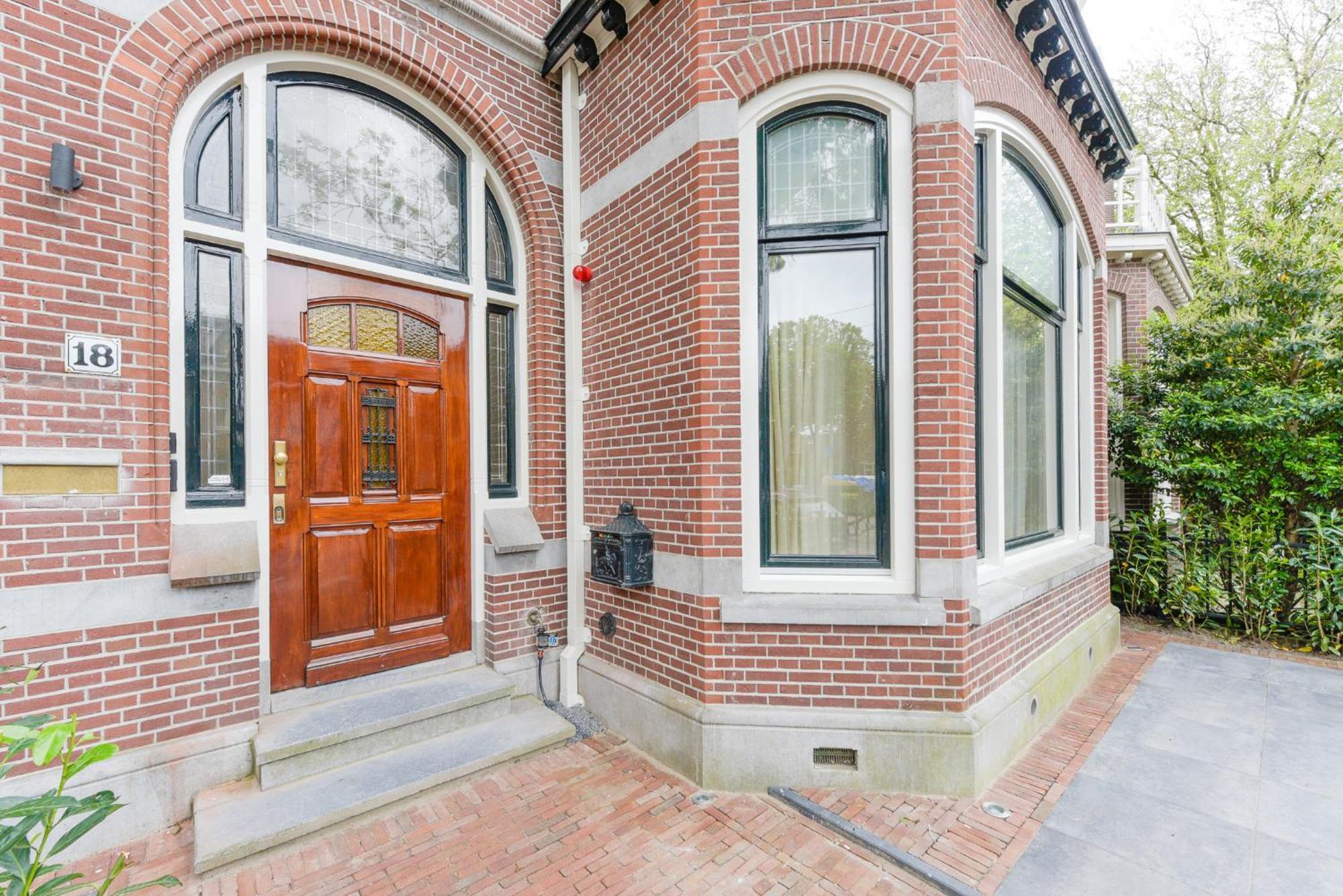 Novallure Villa Margaretha - Short Stay Apartments Rijswijk Eksteriør billede
