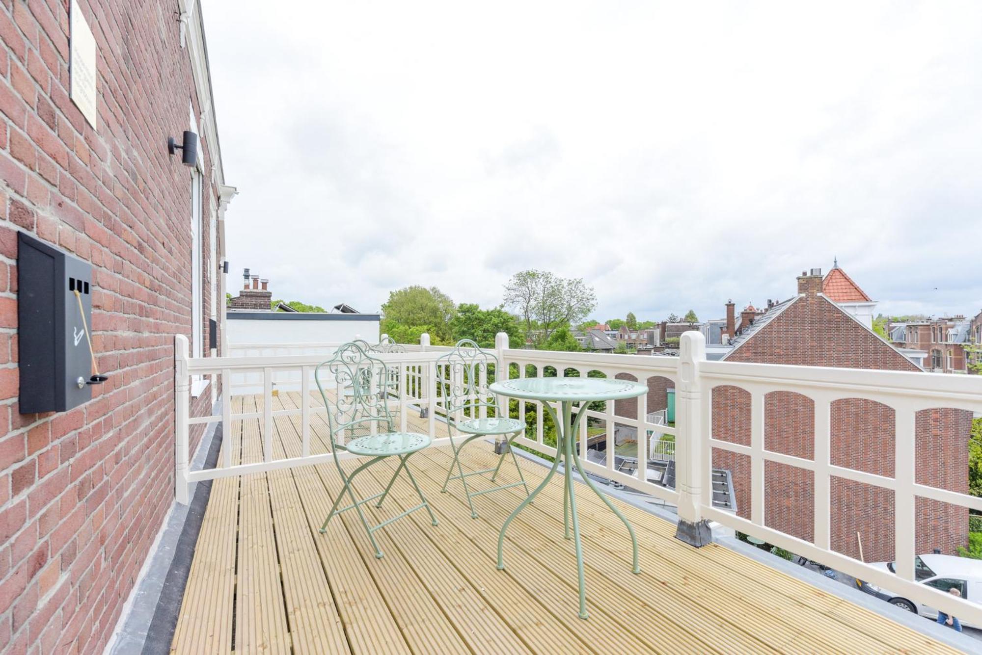 Novallure Villa Margaretha - Short Stay Apartments Rijswijk Eksteriør billede
